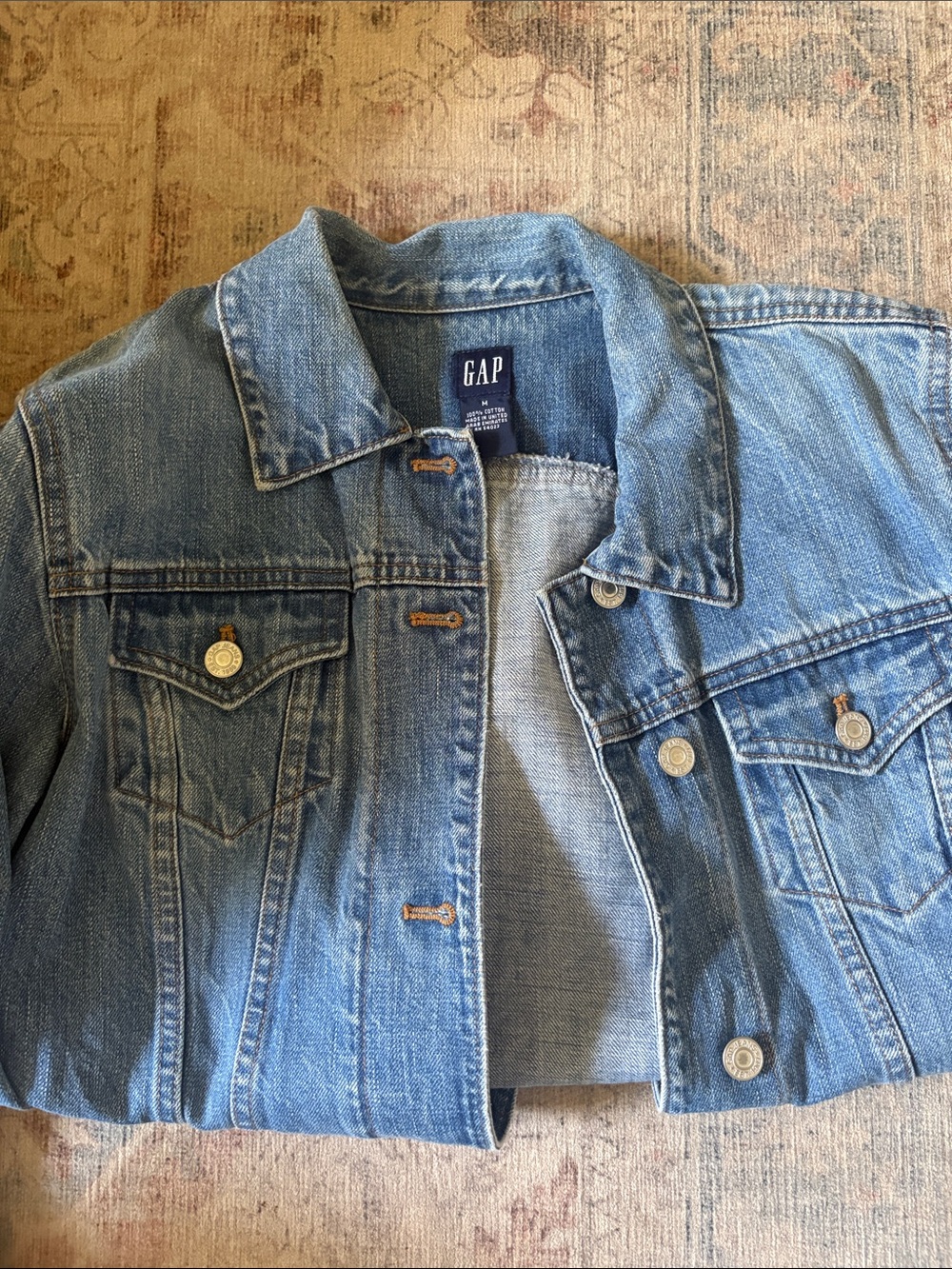 GAP Medium Blue Women's Denim Jacket with Chest Pockets